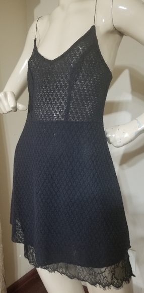 Free People (INTIMATELY) Black Dress. - Picture 7 of 8